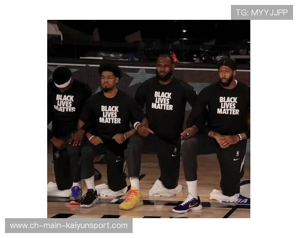 NBA球星带队友吃火锅辣哭：体育明星的真实情谊与火锅魔力