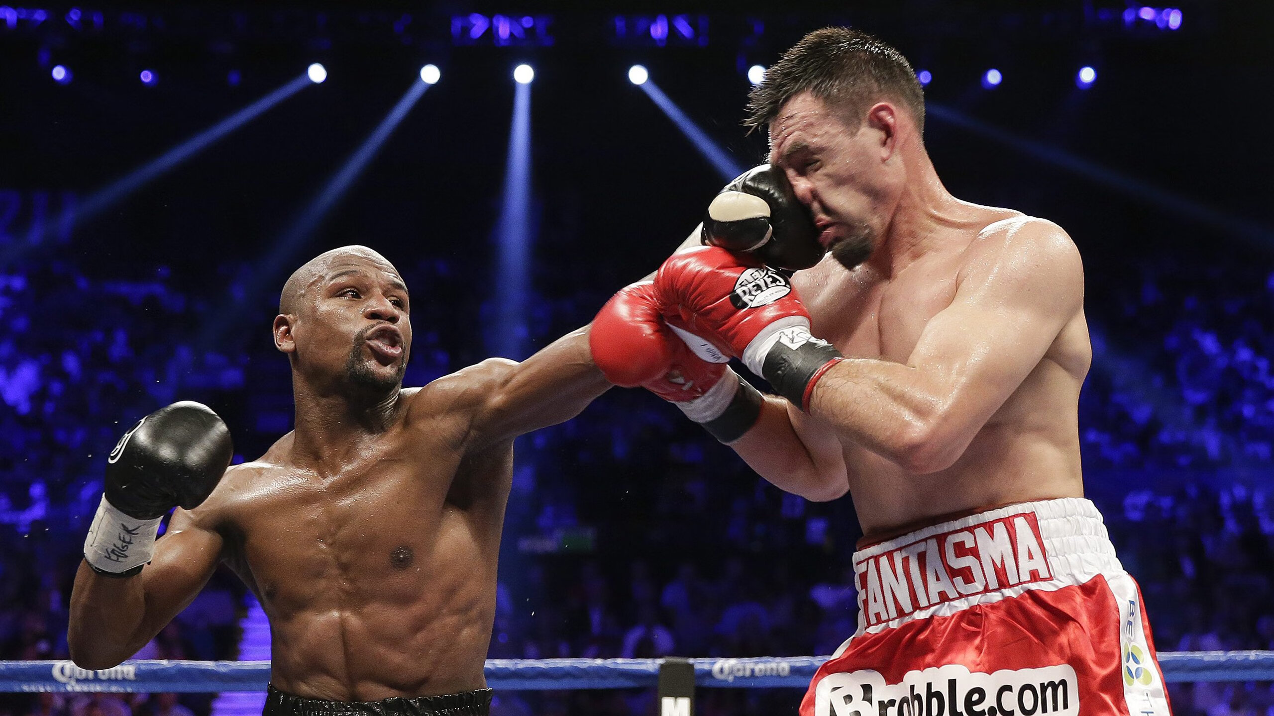 墨菲41+9难救主 马刺双杀鹈鹕，nba球员墨菲