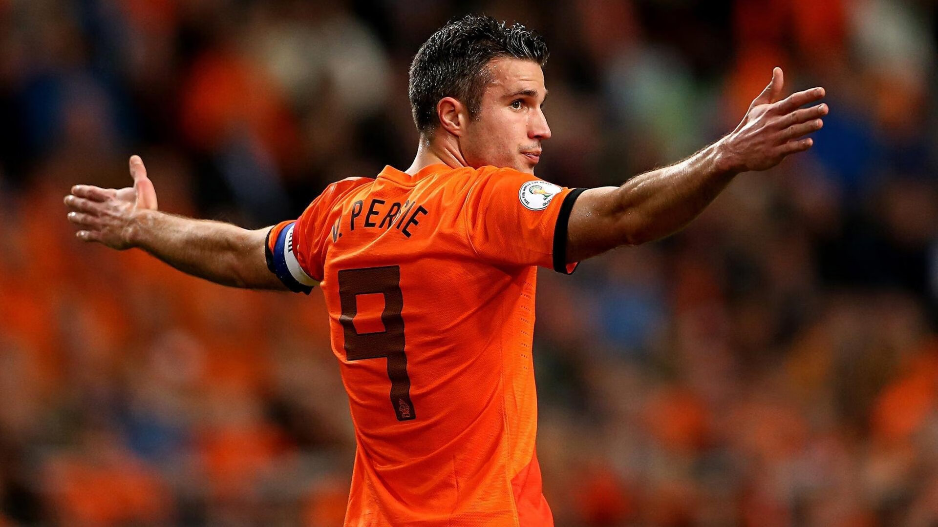 “亚戈·卡尔曼的脚下技巧与团队协作,带领阿根廷美洲狮队屡创佳绩”